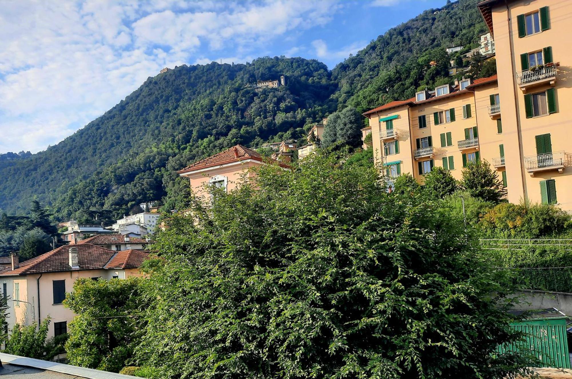 Sky View Apartment Como Exteriör bild